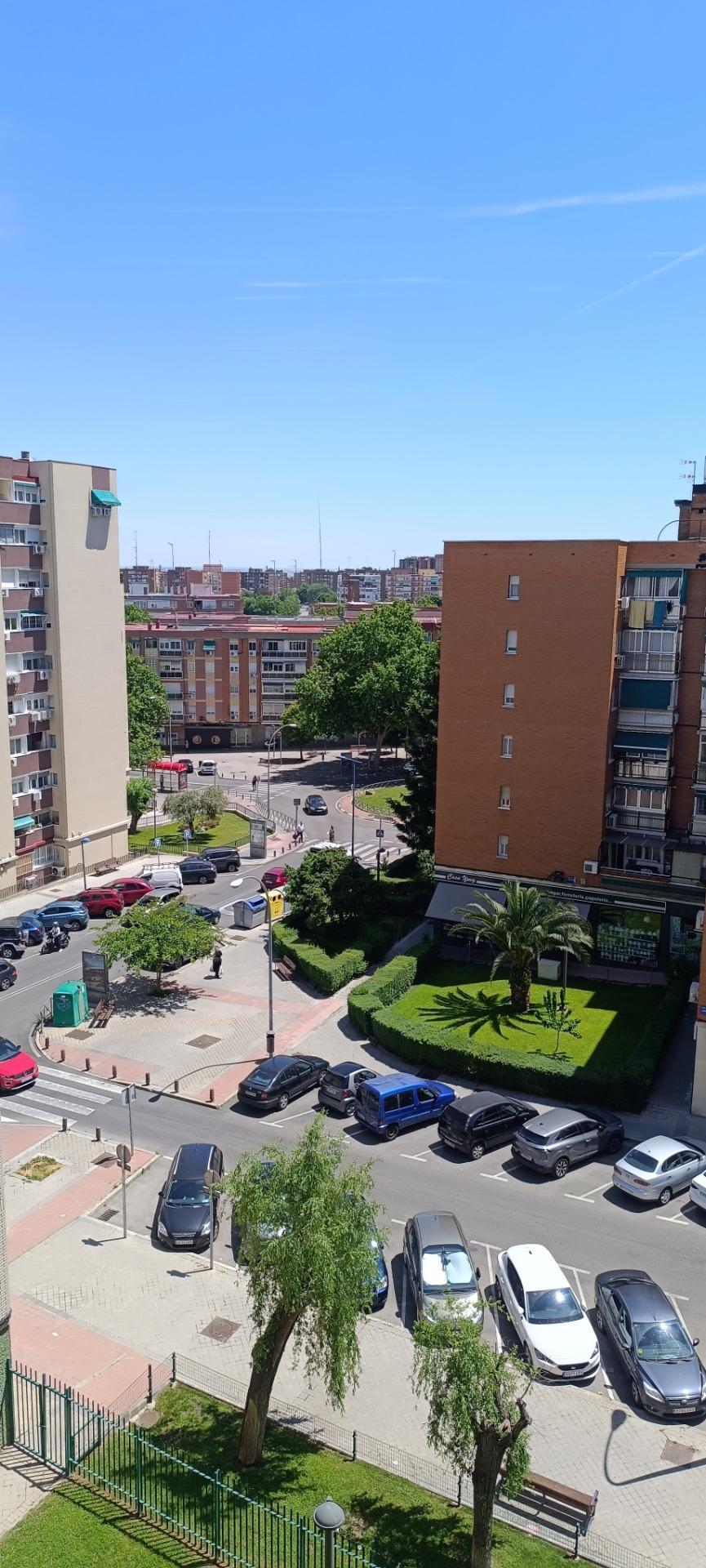 13-1 SE VENDE PISO EN LA ZONA ZARZAQUEMADA (LEGANES)