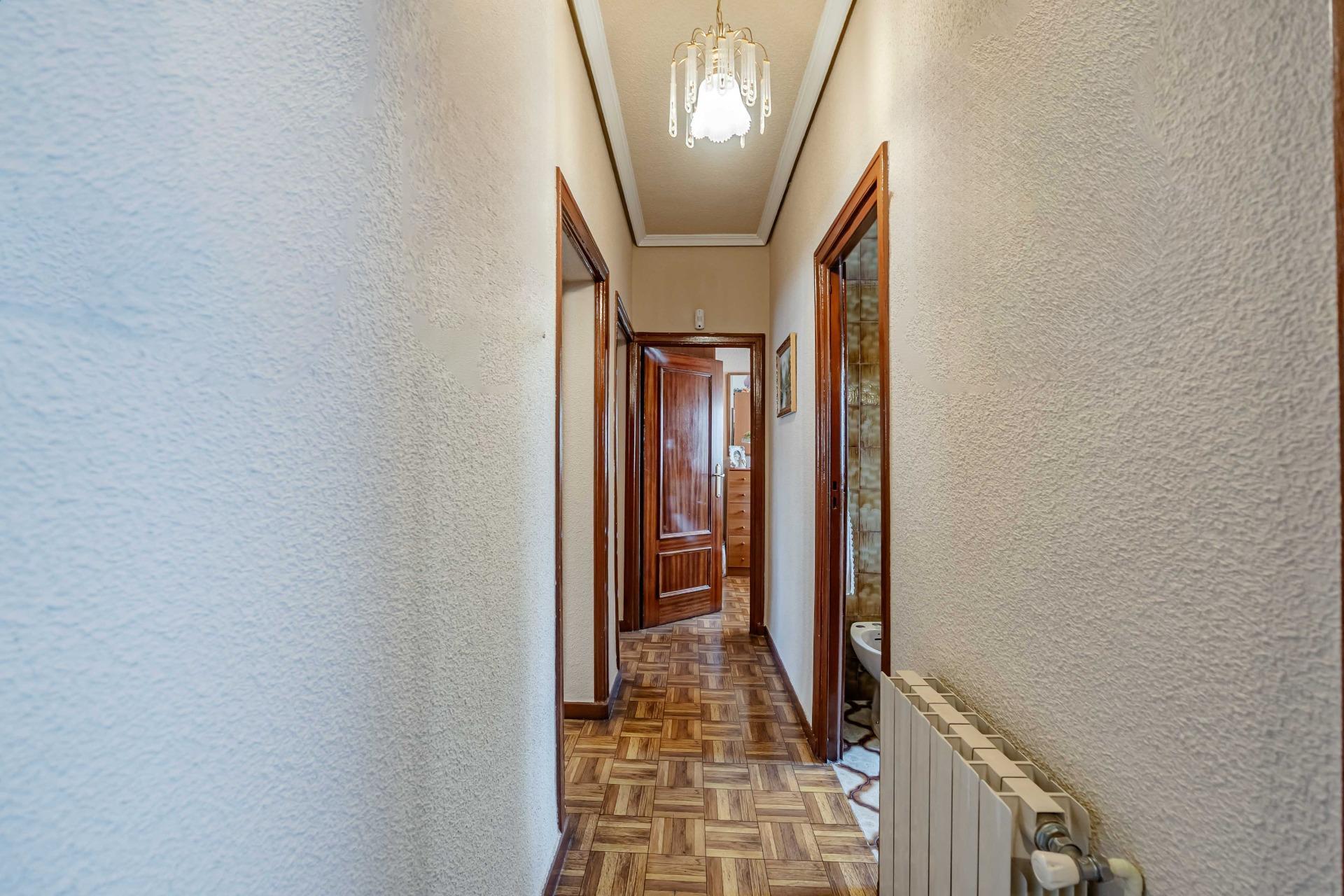 PRECIOSO PISO ENTRE PLAZA ELÍPTICA Y MOSCARDÓ
