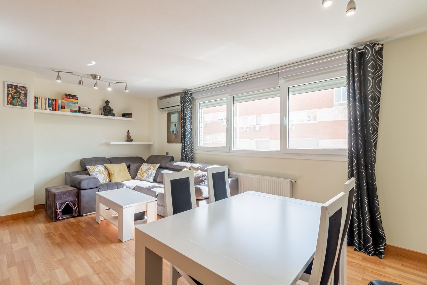 1432936329 Propiedad en venta en Madrid, Villalbilla
