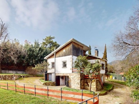 Propiedad en venta en Madrid, Robledo de Chavela