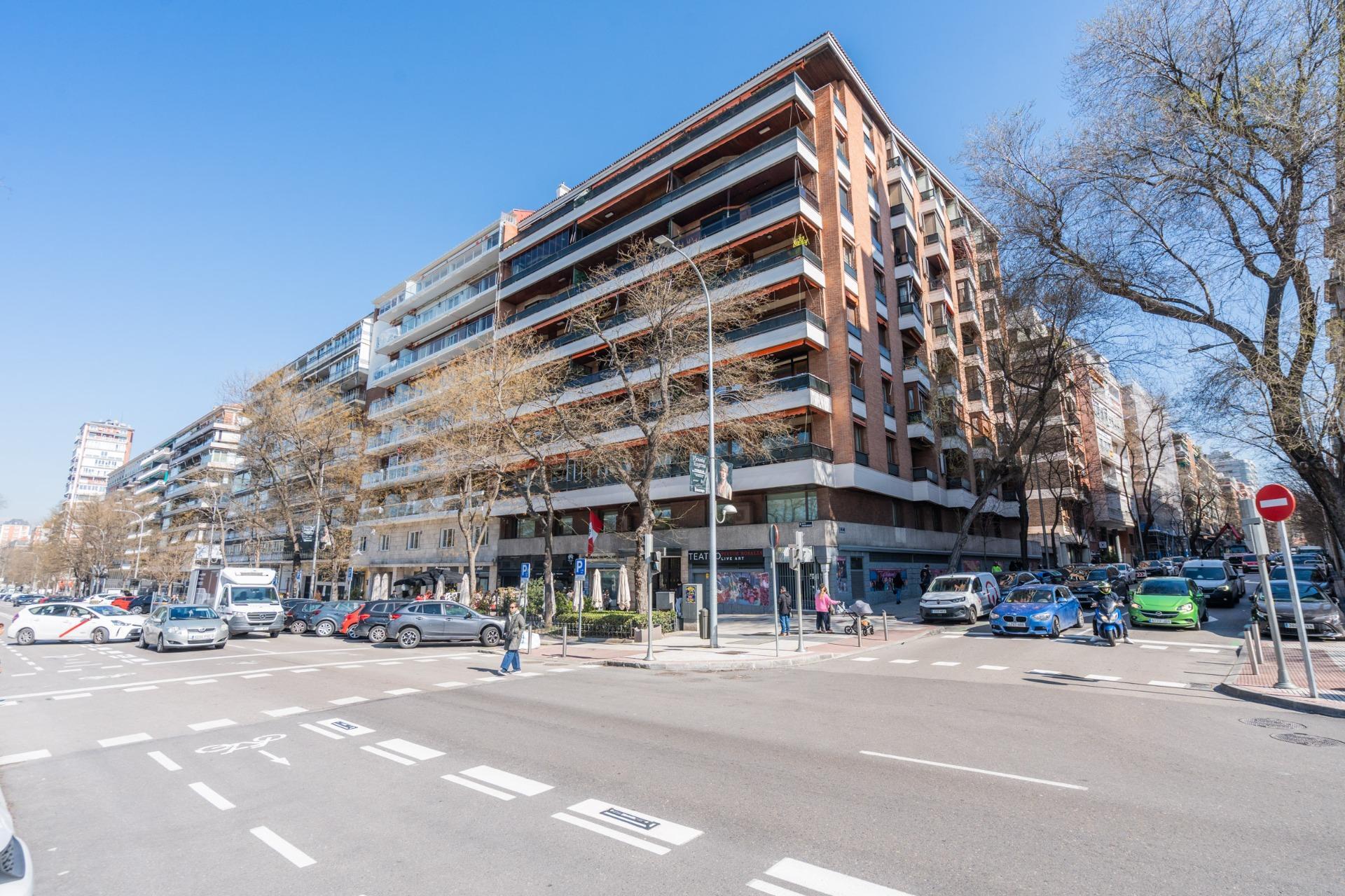 OFICINA AMPLIA, DIAFANA Y CON MÚLTIPLES POSIBILIDADES EN MONCLOA