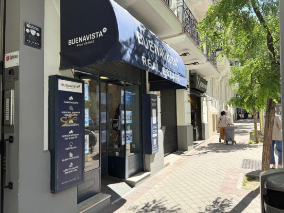 LOCAL COMERCIAL EN ALQUILER – CALLE GENERAL ORAA