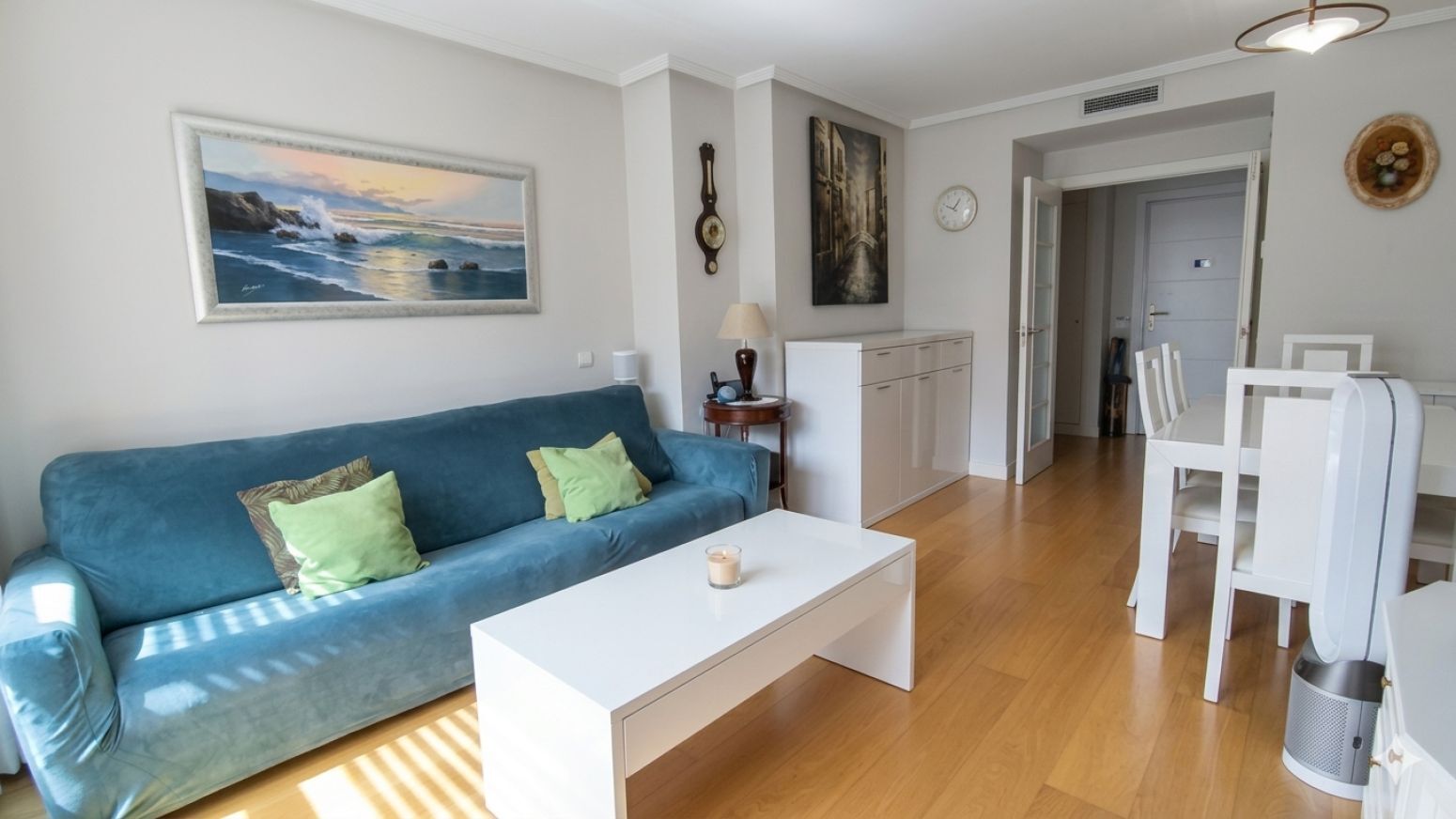 2-3-66 Amplio y Luminoso Apartamento en Delicias con Servicios Premium