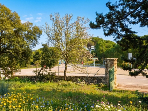 EXCLUSIVA PARCELA URBANA EN LOS JARALES – GALAPAGAR/TORRELODONES
