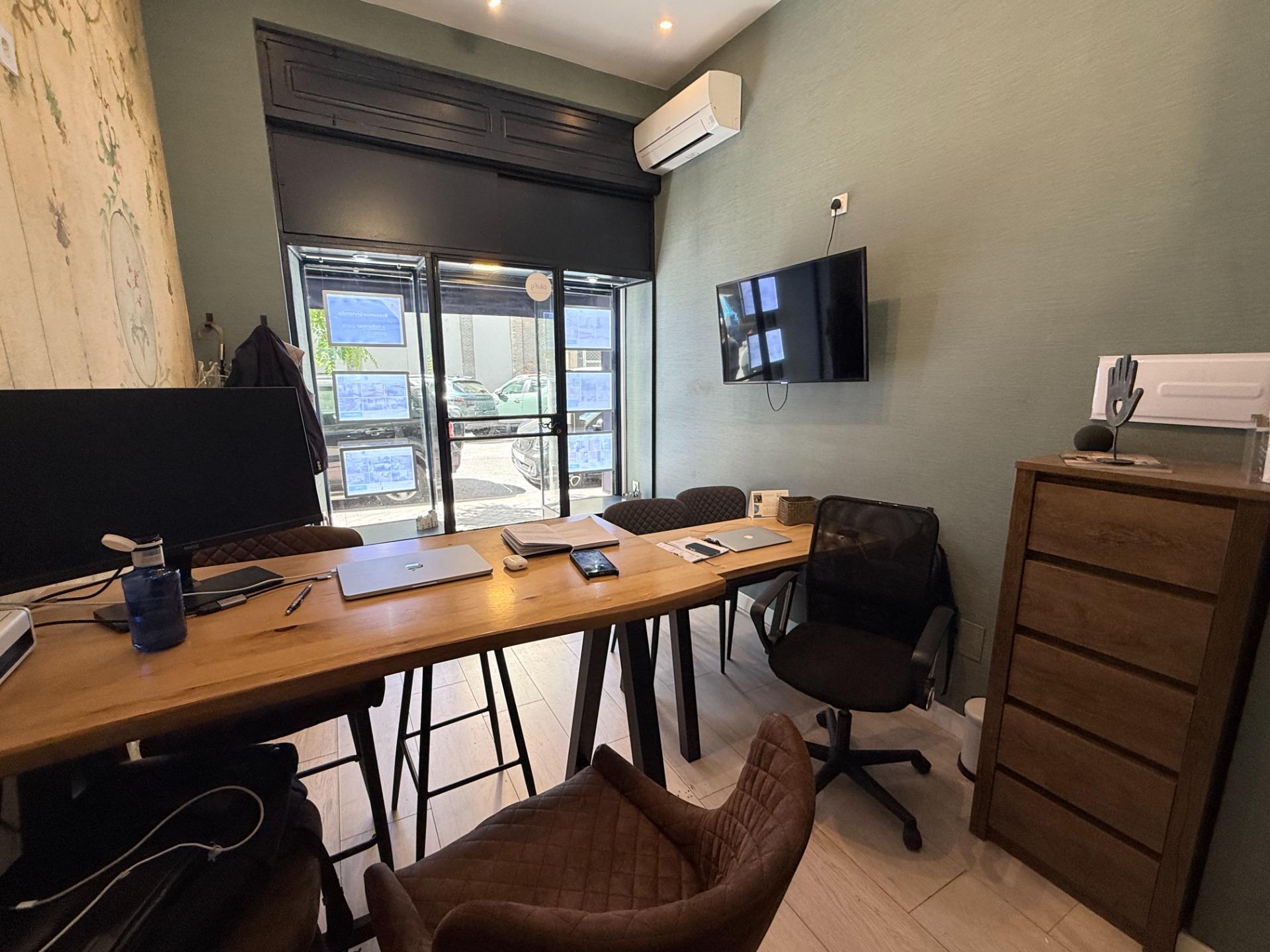 LOCAL COMERCIAL EN ALQUILER – CALLE GENERAL ORAA