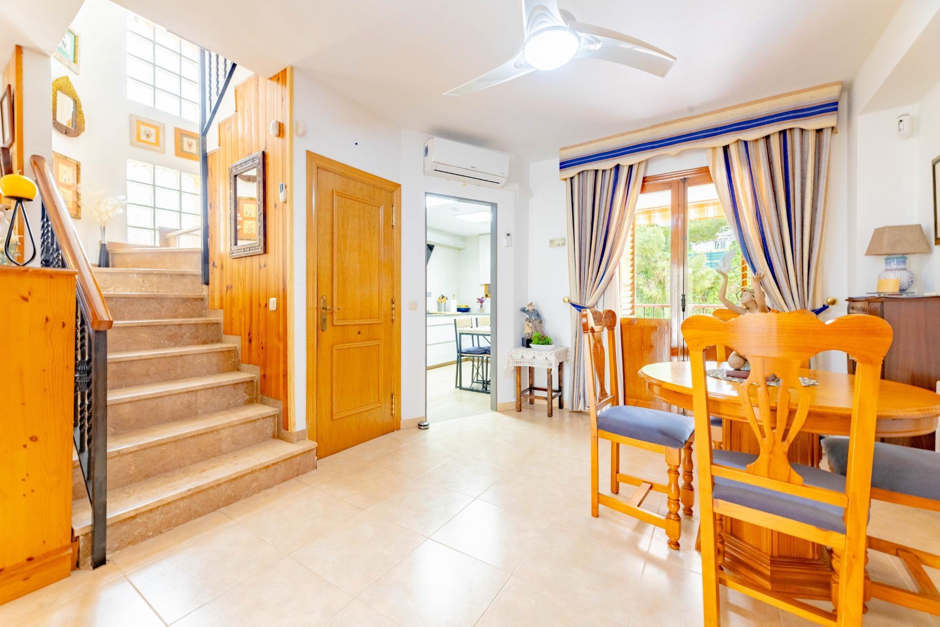 28-1-1 EXCELENTE VIVIENDA LISTA PARA TI