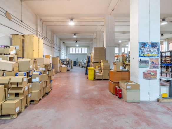 NAVE INDUSTRIAL