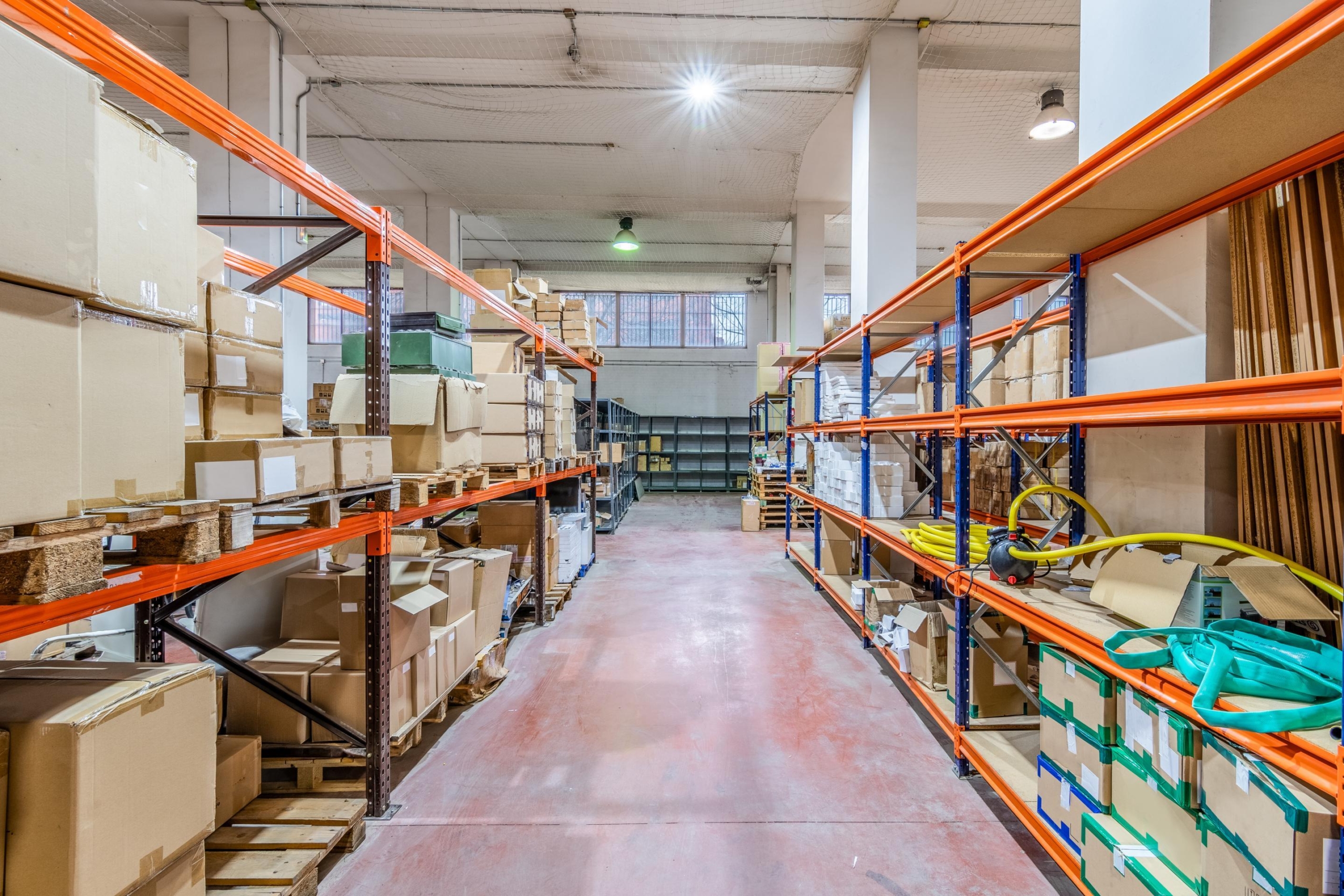 NAVE INDUSTRIAL