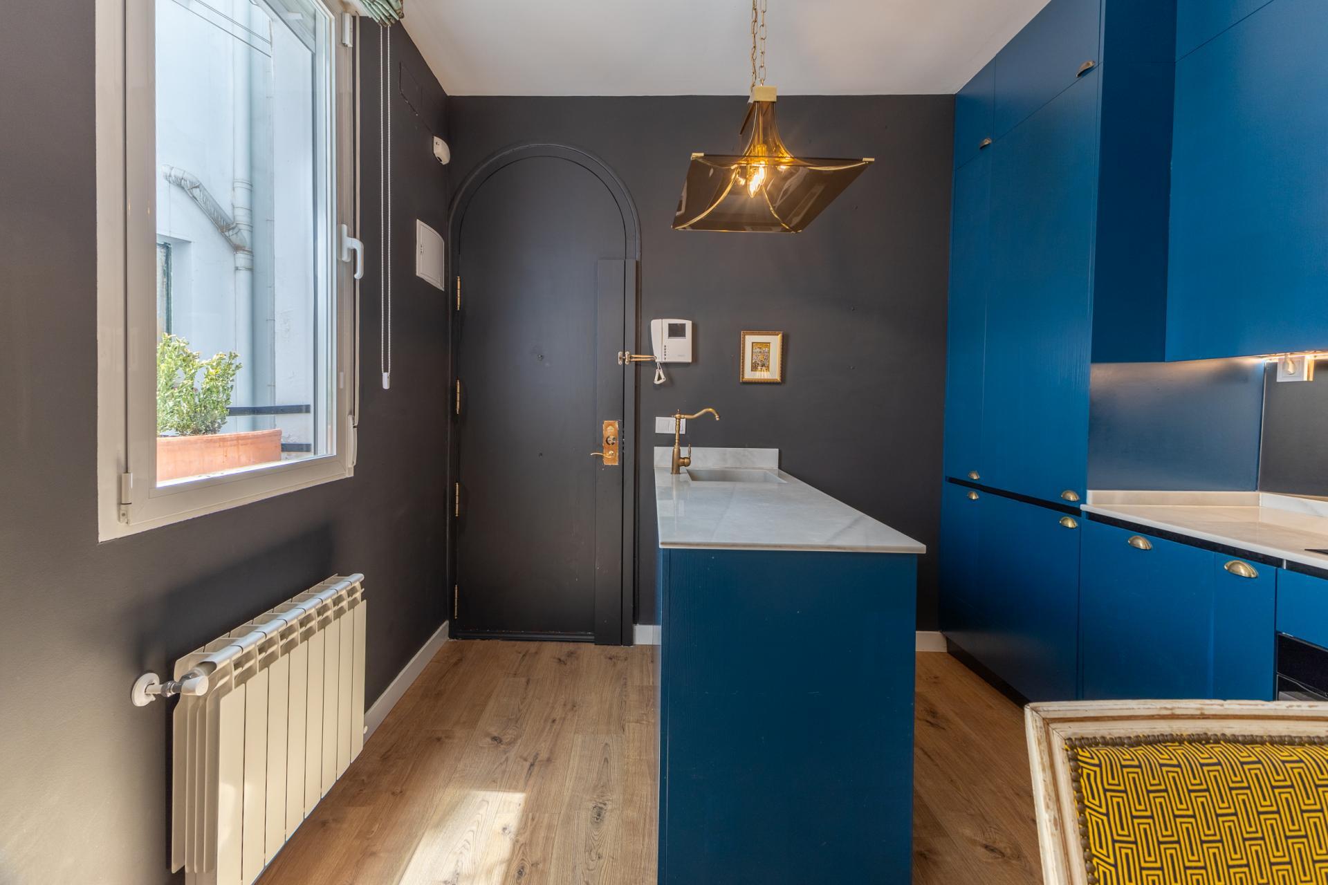 5-6-19 Piso en , Madrid