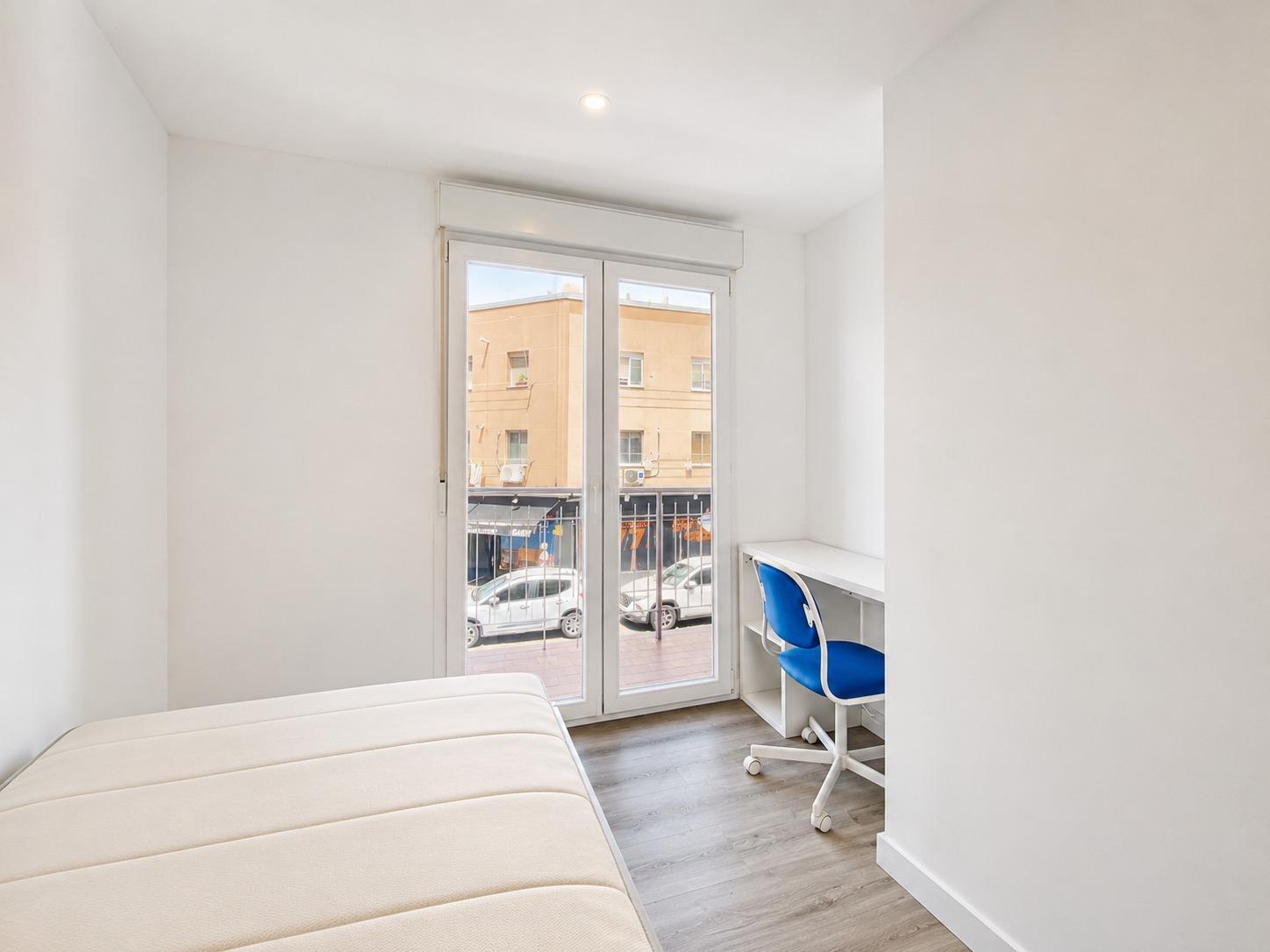 Habitación en alquiler en calle de Villacarlos 3, Madrid