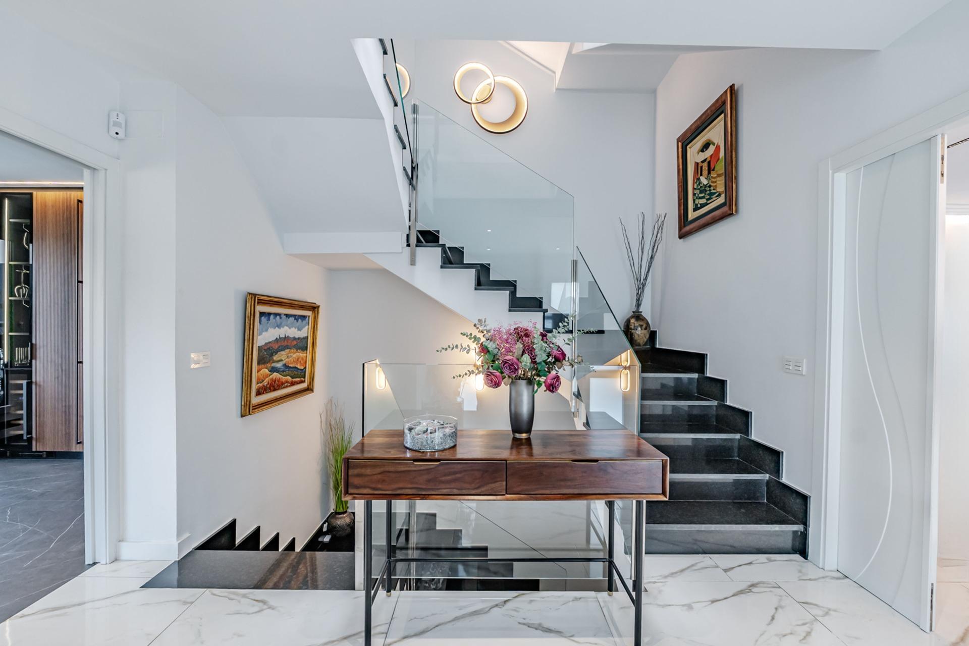 9-8-5 Chalet premium con piscina privada y acabados de alta gama en Pozuelo