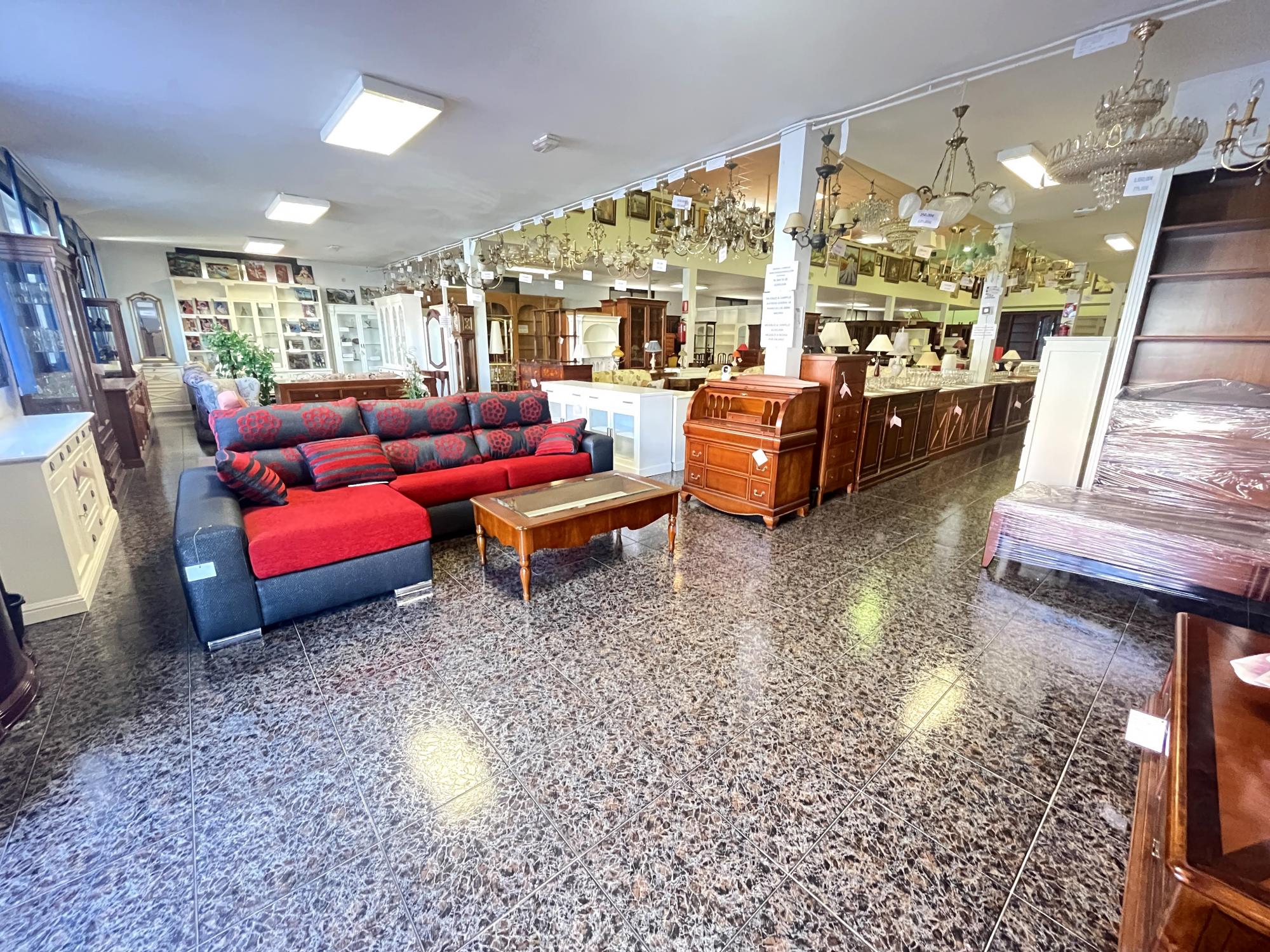 Nave industrial en Avenida General, Paracuellos de Jarama