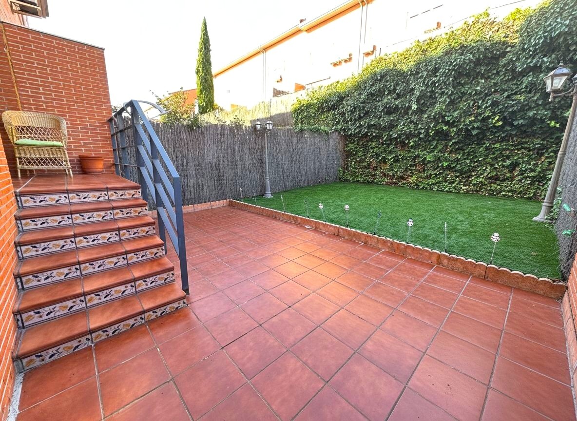Chalet adosado en venta en Calle Tablas de Daimiel