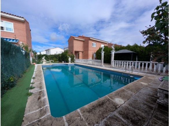 Casa/Chalet en Castilla la mancha, Carmena