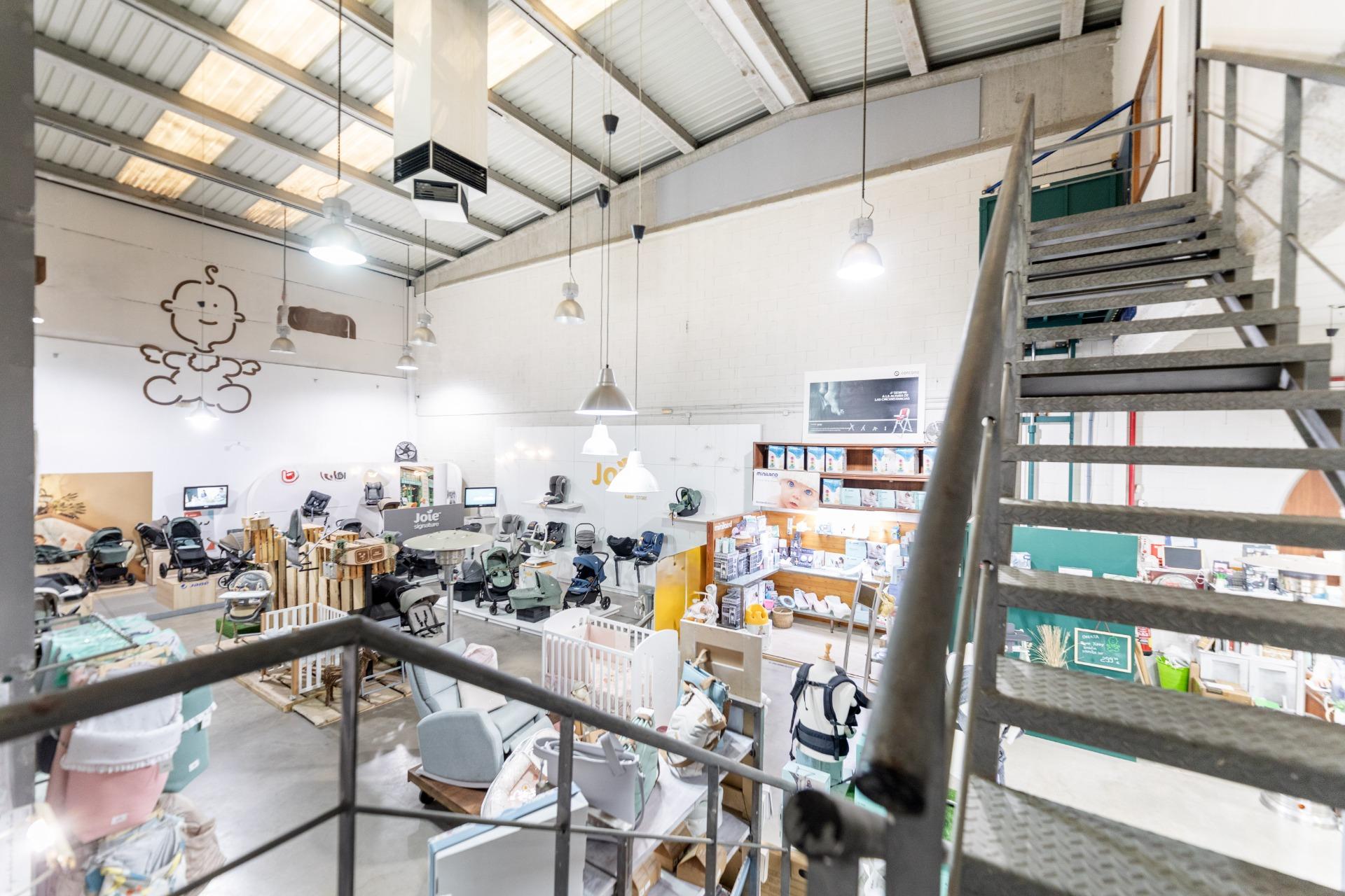 Esplendida Nave de 350m2 en San Sebastián de los Reyes