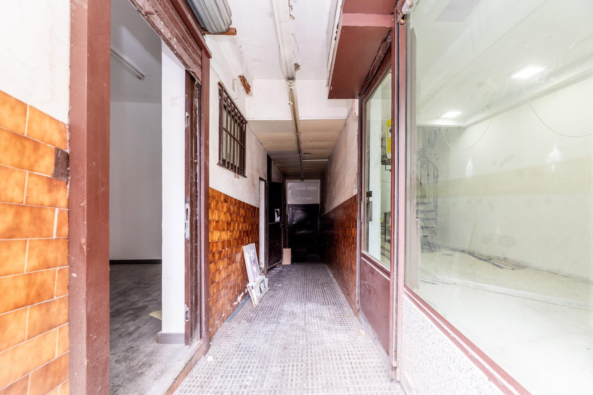1-3-1 LOCAL COMERCIAL en SOL, en ubicación privilegiada en pleno centro de Madrid