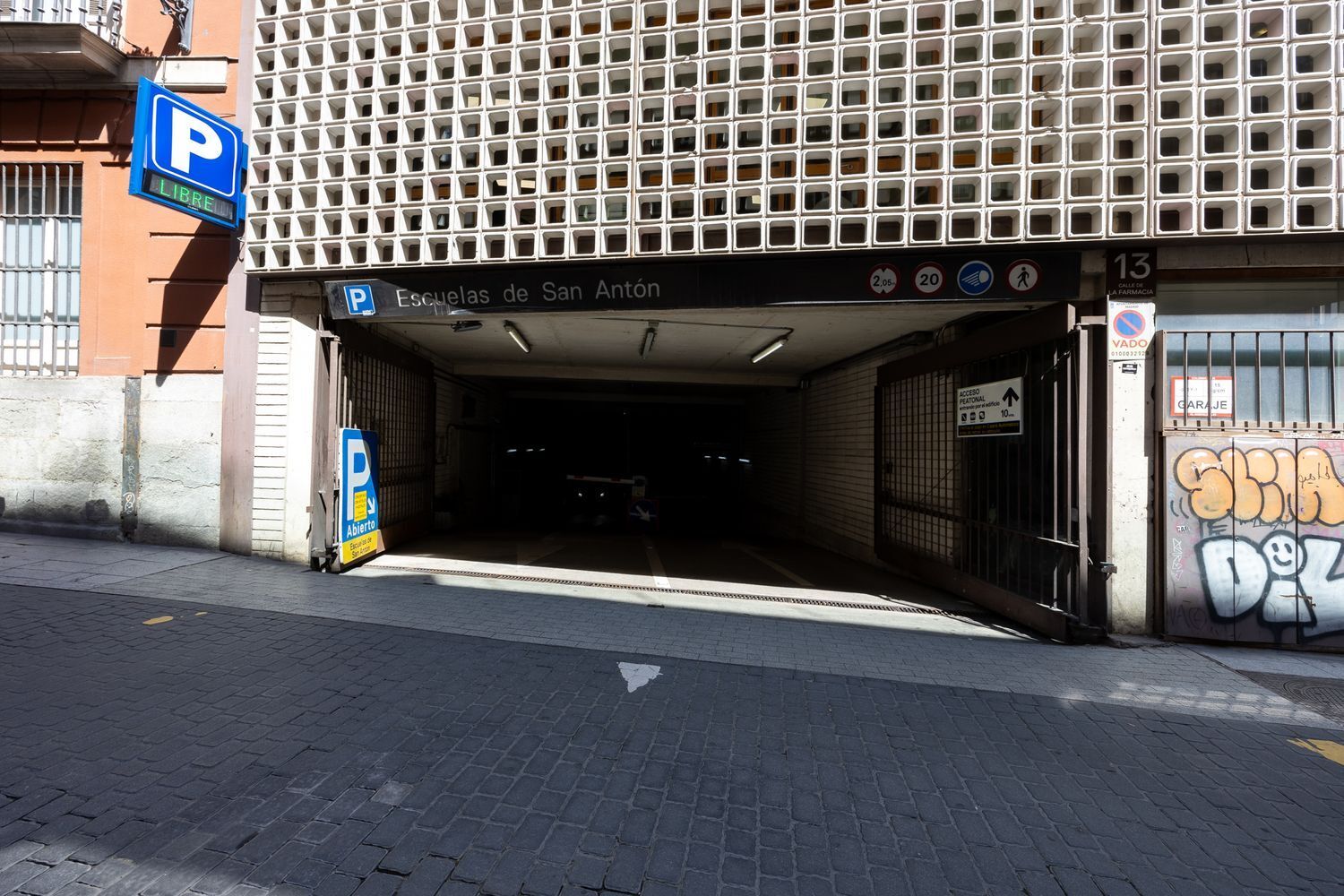 1327671083 Propiedad en venta en Madrid, Madrid