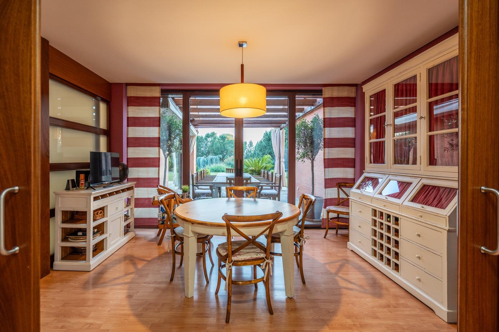 CHALET INDEPENDIENTE DE LUJO EN EL GOLF DE LAS ROZAS