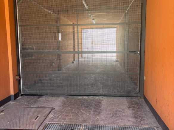 Plaza de garaje amplia en alquiler – Calle Jardines, Ciempozuelos | Opción de compra a consultar