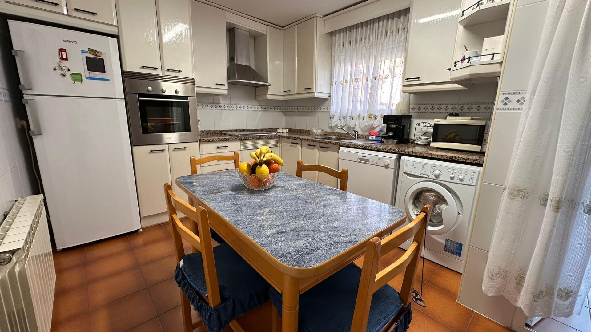 ¡Tu hogar ideal en San Martín de la Vega! 🏡✨