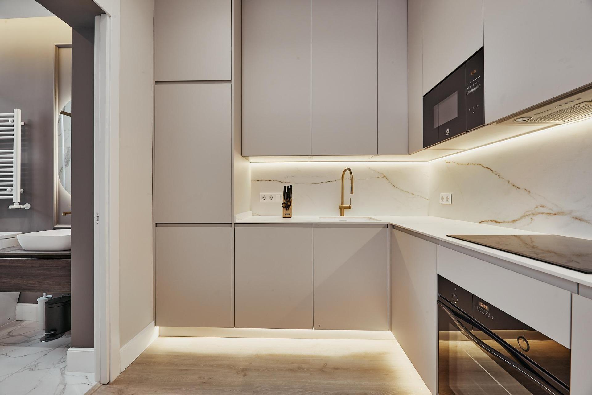 PISO EN DON RAMON DE LA CRUZ , CON MUCHA LUZ, 7º PLANTA CON 2 HABITACIONES Y 2 BAÑOS