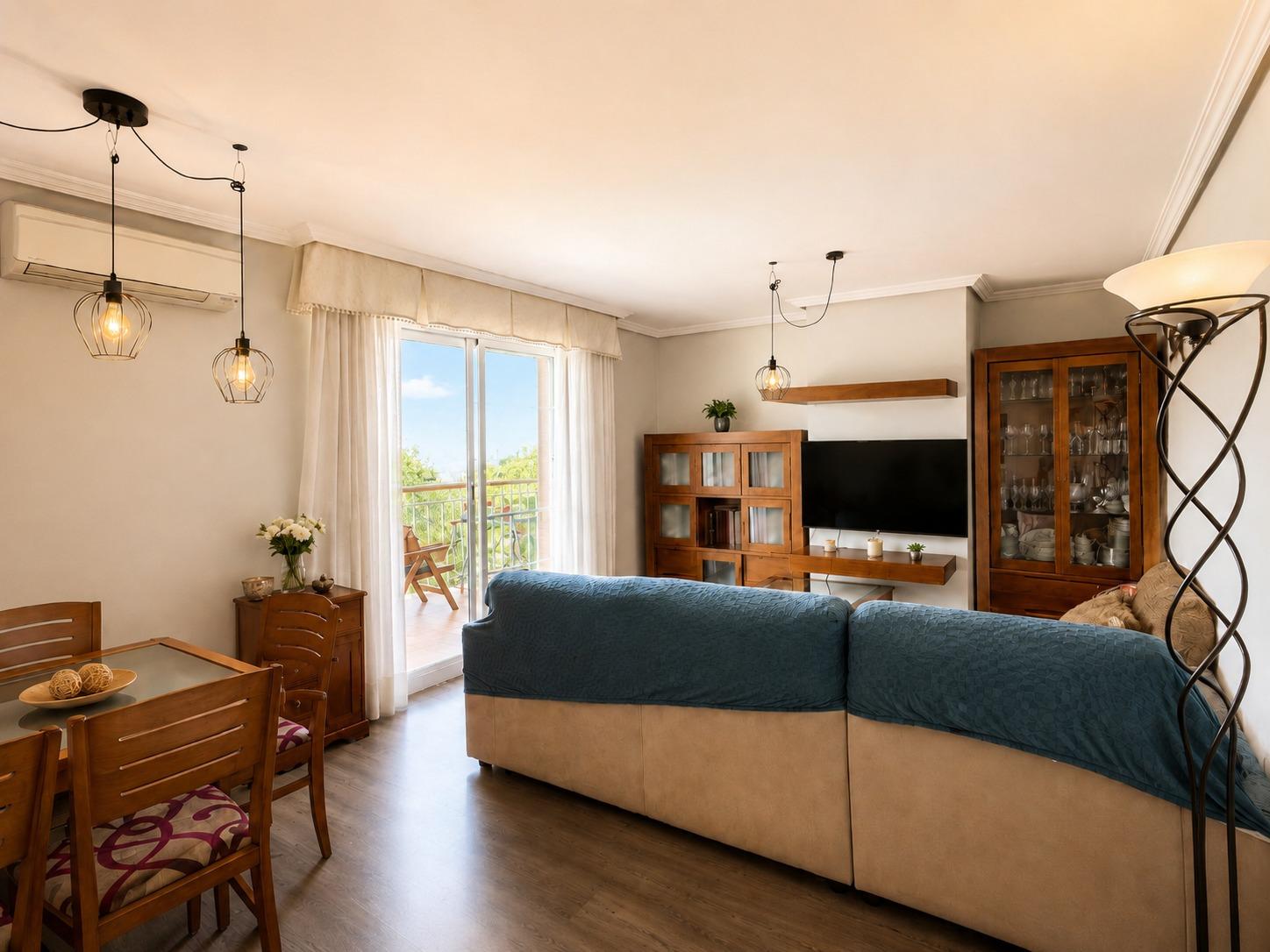 ÁTICO CON TERRAZA de 50m2