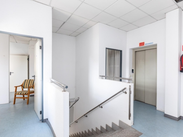 Edificio en venta en El Álamo