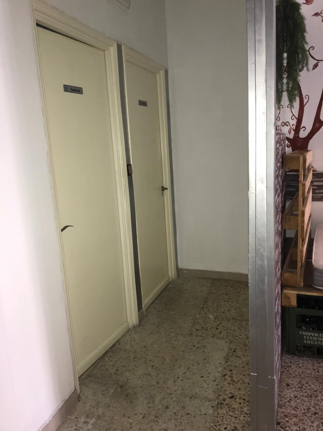 3-4-1 LOCAL COMERCIAL EN ZONA PRIVILEGIADA DE ARGANDA DEL REY PARA BAR U OTRO NEGOCIO