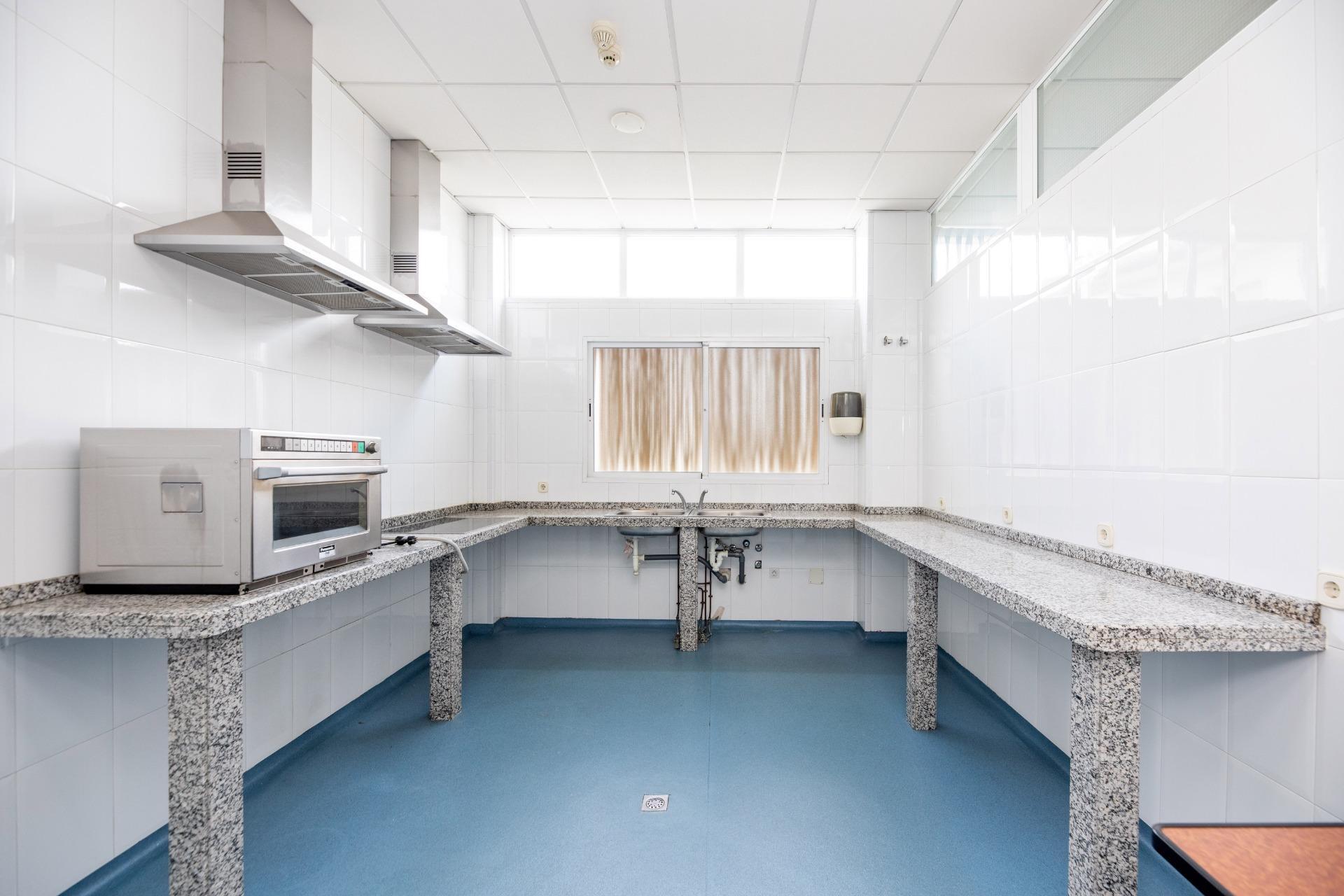 Edificio en venta en El Álamo