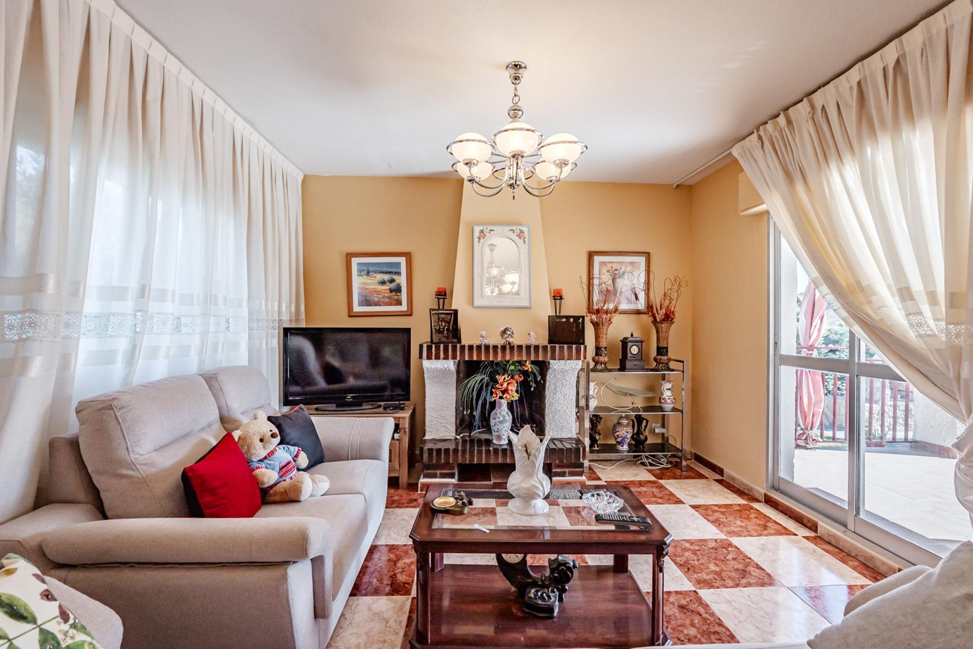 Chalet individual con piscina