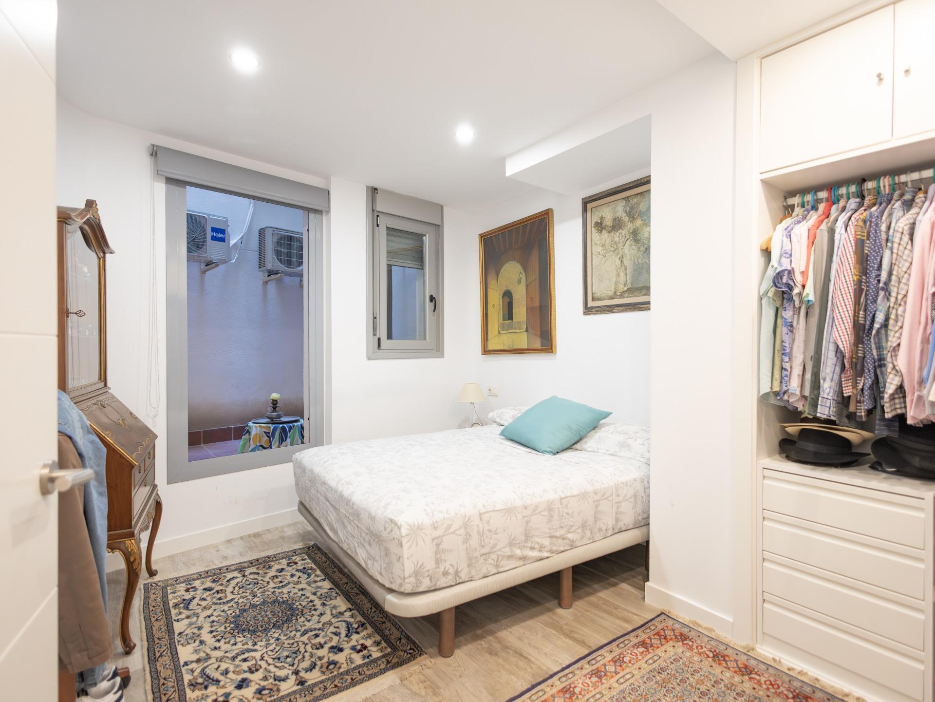 Piso en venta en calle de Leganitos 9, Madrid