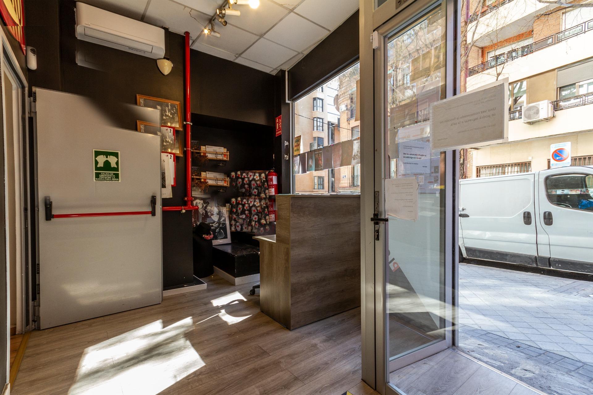 37-2 Local de inversión 453 m² divisible | Alta rentabilidad | Embajadores
