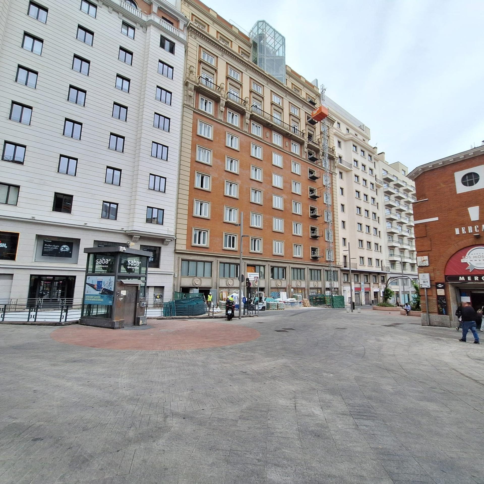 4-3-2 Comercio en , Madrid