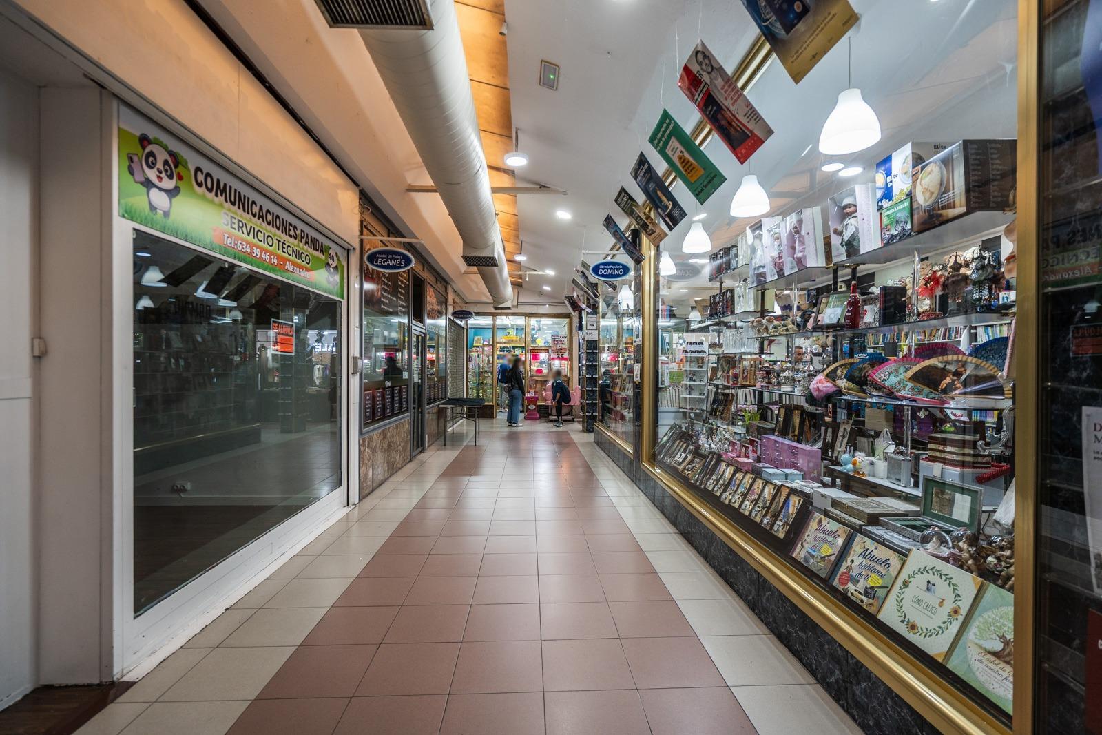 LOCAL COMERCIAL EN GALERÍA COMERCIAL DE PLAZA ESPAÑA – LEGANÉS  ¡Oportunidad única para emprendedore