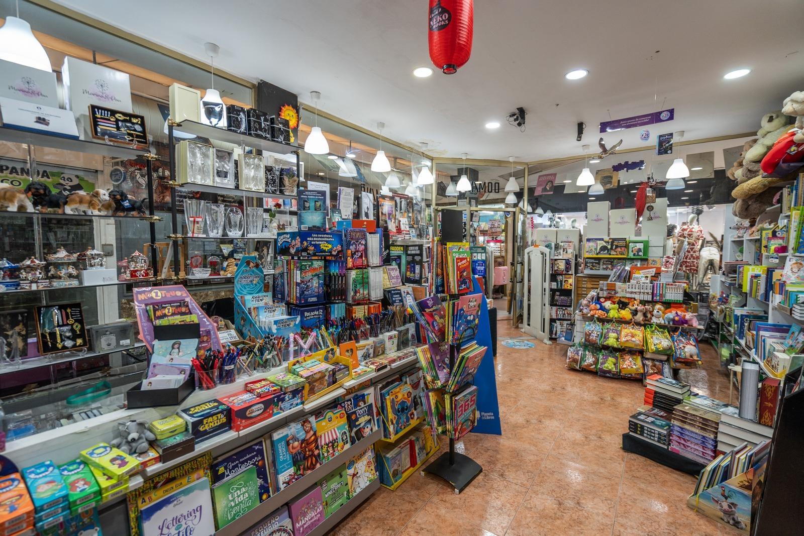 LOCAL COMERCIAL EN GALERÍA COMERCIAL DE PLAZA ESPAÑA – LEGANÉS  ¡Oportunidad única para emprendedore