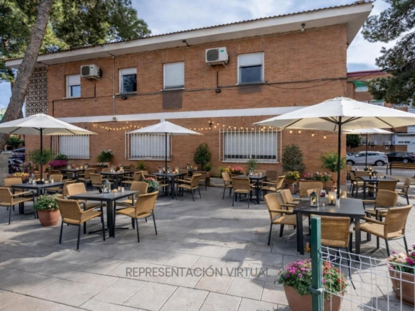 ^**^BAR RESTAURANTE CON AMPLIAS TERRAZAS Y AMPLIA ZONA PRIVADA EN MEJORADA DEL CAMPO^**^ Magnífica o