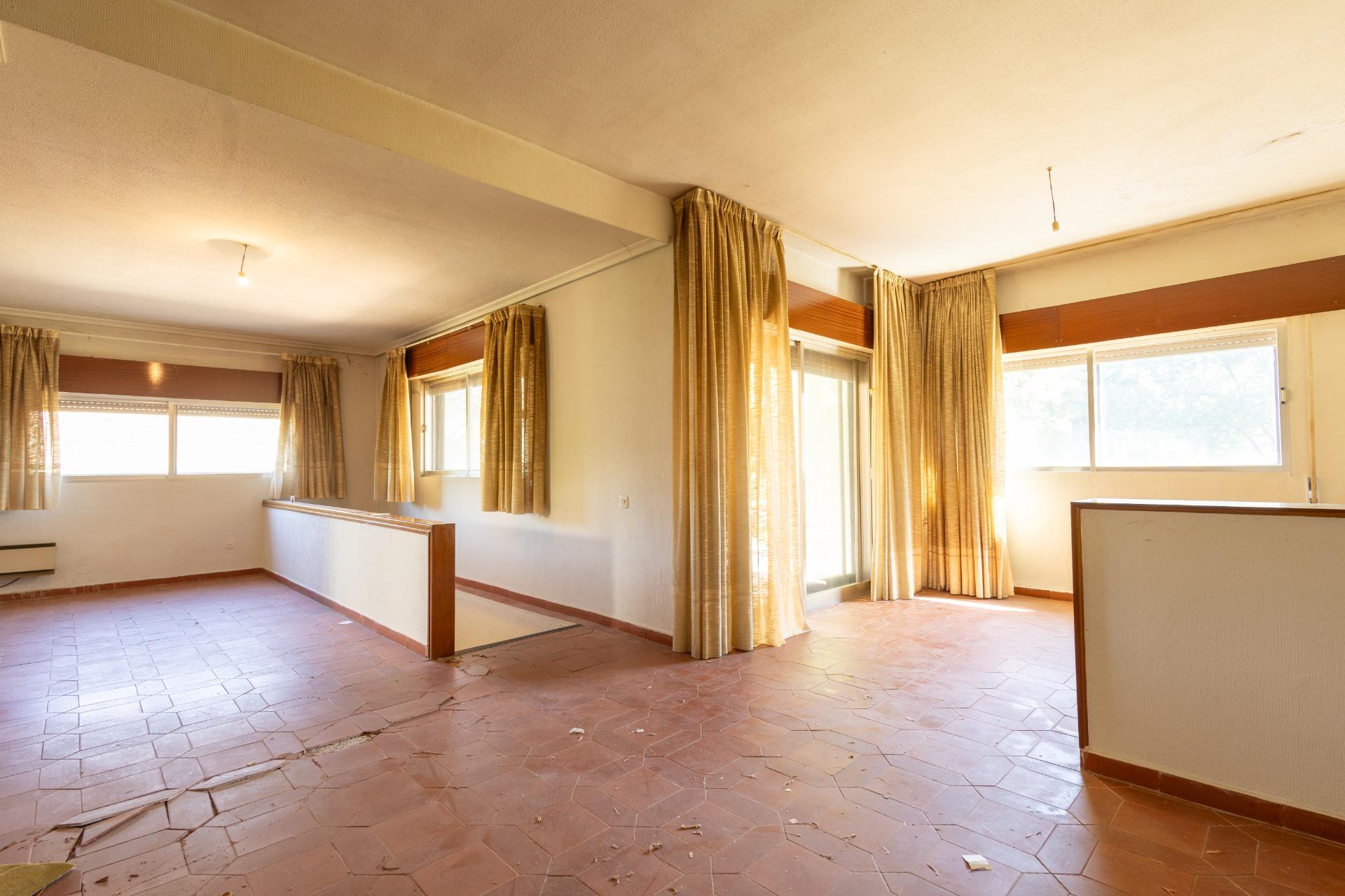 6-10-8 Exclusivo chalet independiente con parcela de 1.034 m² y piscina en la mejor zona de Boadilla del Monte