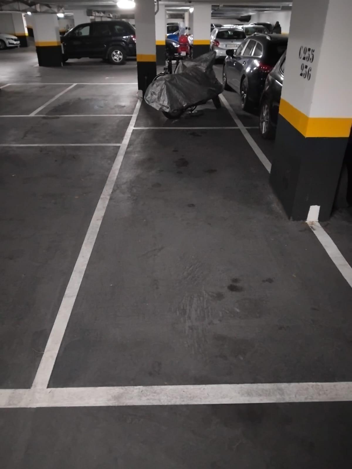 Plaza de garaje en venta en Calle Corazón de María, Chamartín
