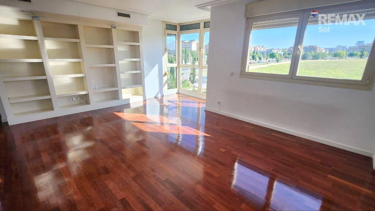 6-5-4 Piso en venta Sanchinarro