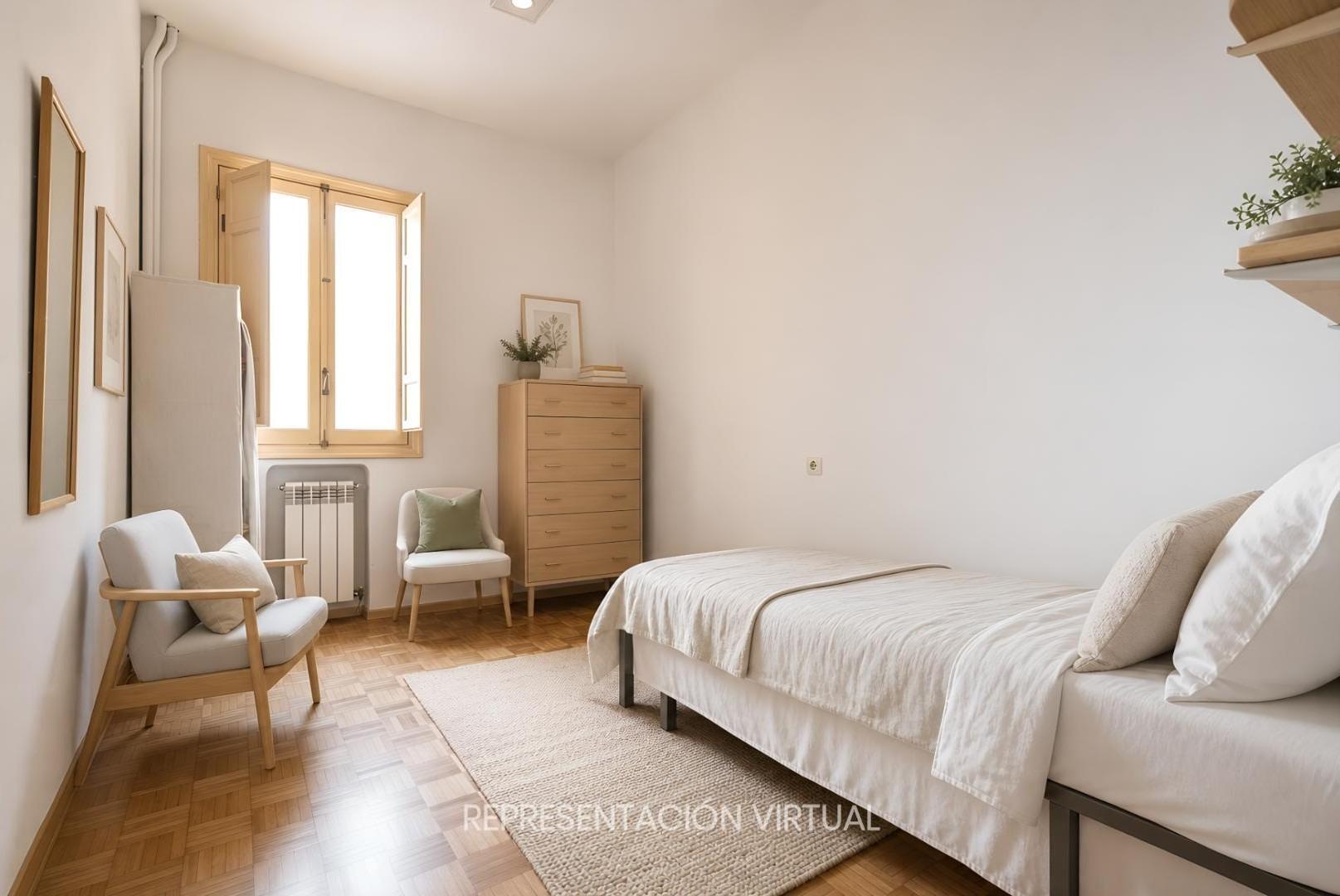 ^**^PISO DE 5 HABITACIONES A 2 MINUTOS DE MONCLOA – IDEAL INVERSIÓN UNIVERSITARIA^**^