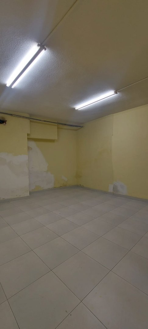 Local comercial en Madrid (Madrid)