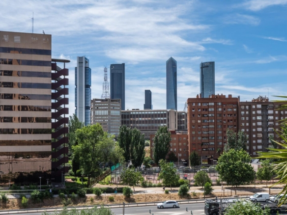 ^**^LOCAL COMERCIAL PREMIUM DE 380 M² JUNTO A CHAMARTÍN Y MADRID NUEVO NORTE^**^