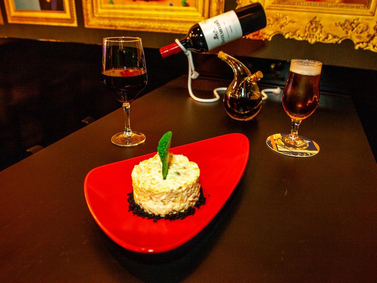 7-9-8 Traspaso de bar de tapas en Francisco Silvela – listo para entrar a trabajar