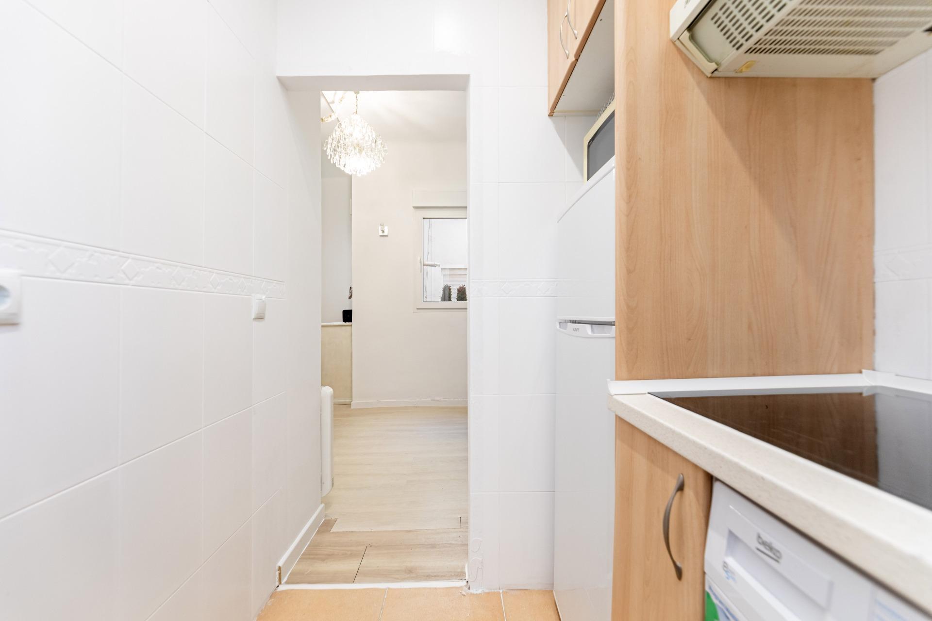 8-7 Diseño, elegancia, luz y confort en la Milla de Oro – Calle Ortega y Gasset.