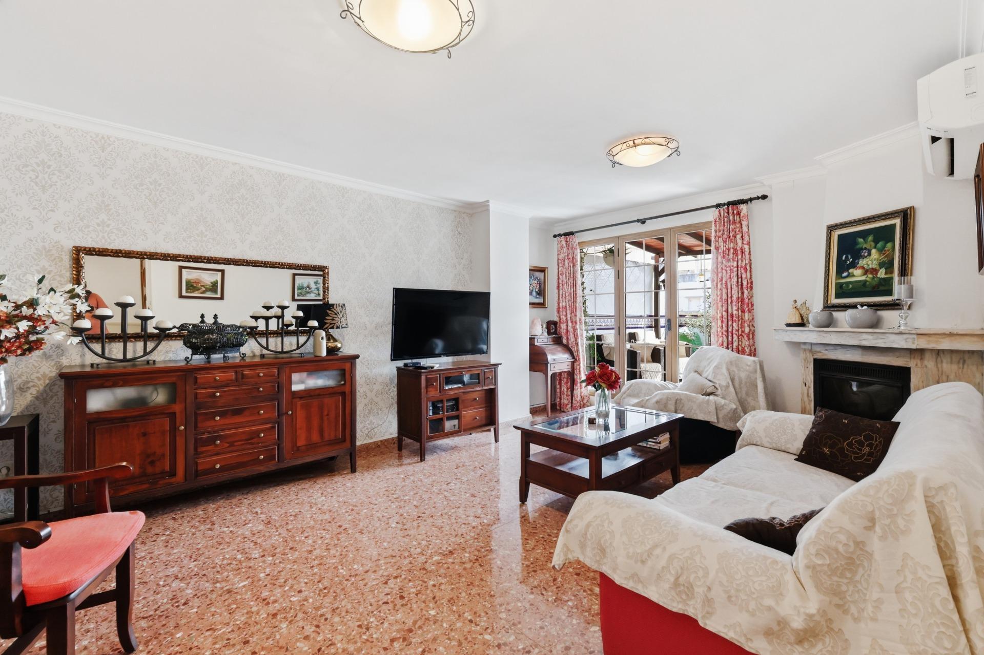 Ático de 141 m² con espectacular terraza, garaje y trastero en Benifaió