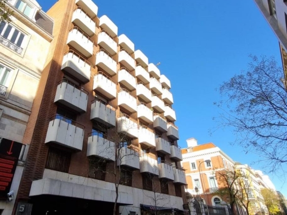 Plaza de garaje para coche pequeño