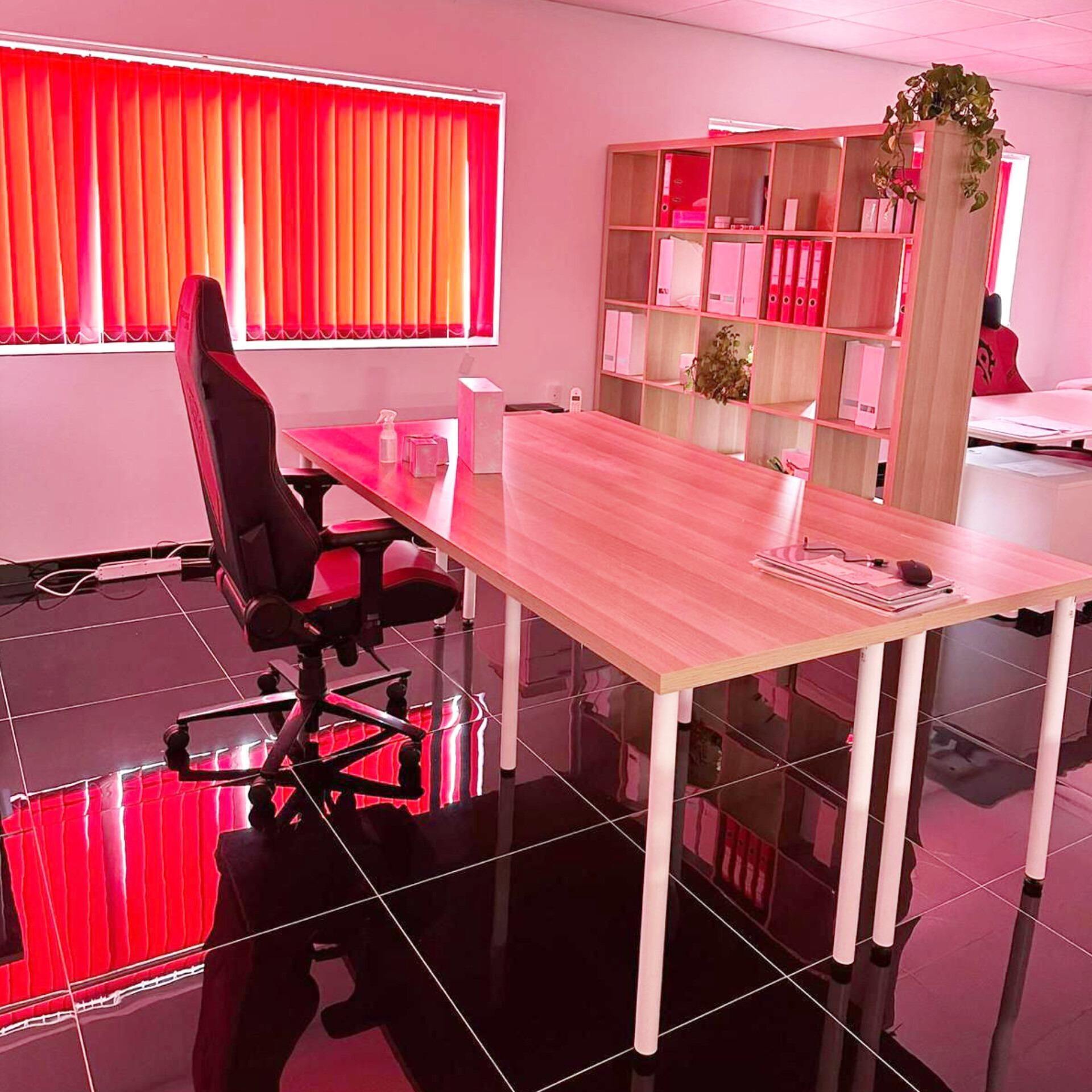 EN VENTA O ARRENDAMIENTO: Nave – Laboratorio con Certificación AEMPS en Madrid