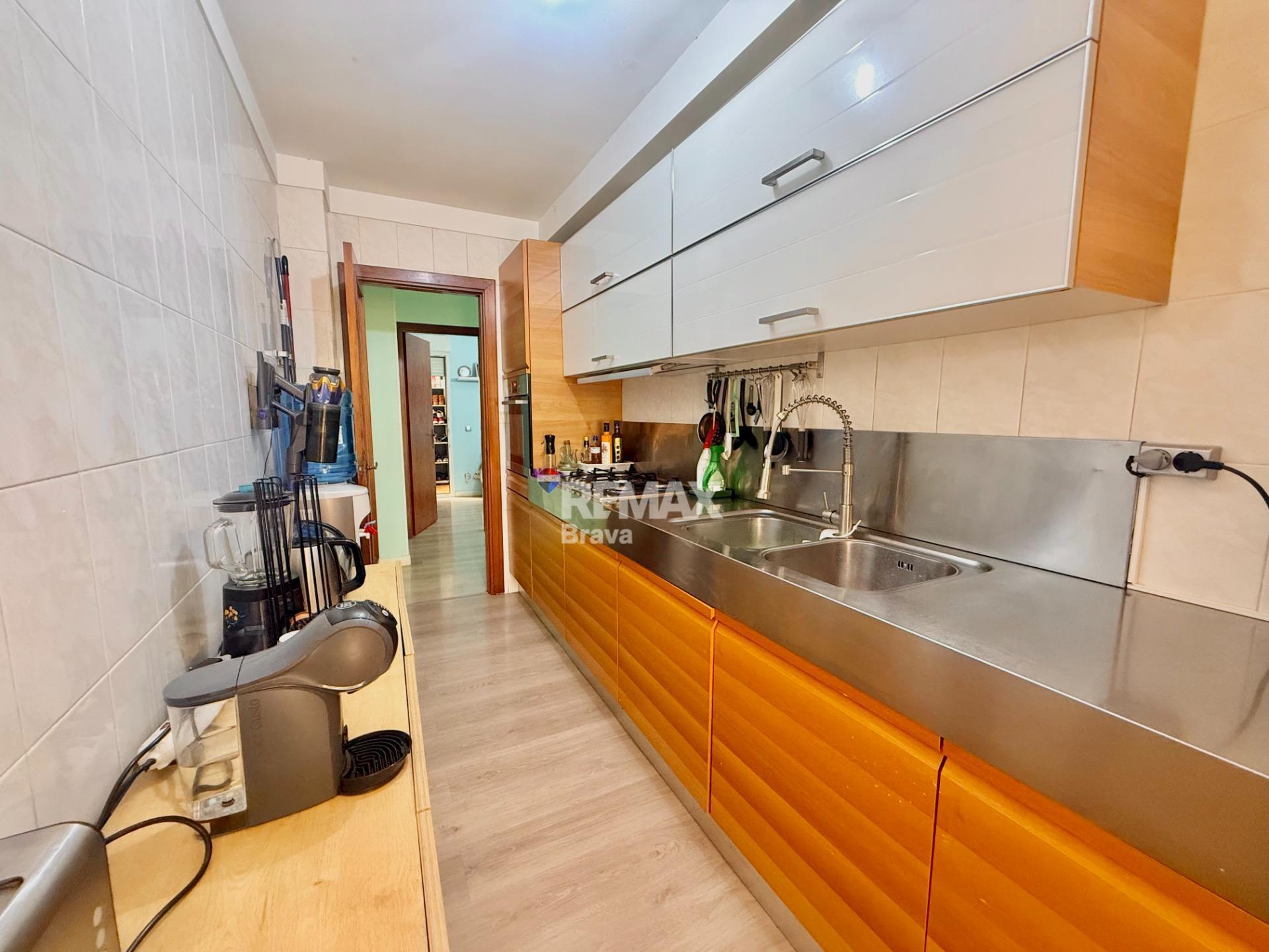 Figueres | Luminoso piso de 3 habitaciones en L’Eixample, listo para entrar a vivir