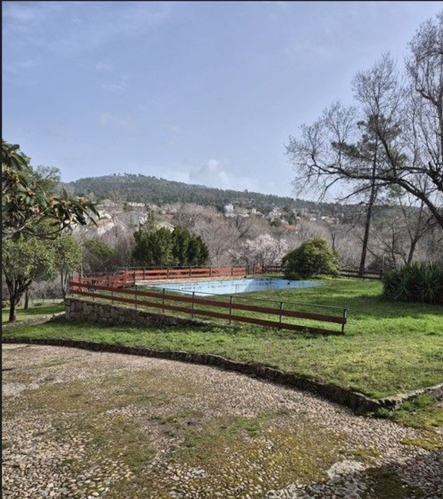 Propiedad en venta en Madrid, Robledo de Chavela