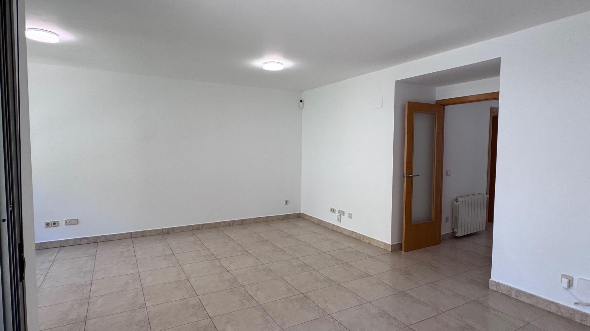 🏡✨ Vive el alquiler de lujo en esta urbanización privada – ALQUILER DE TEMPORADA.